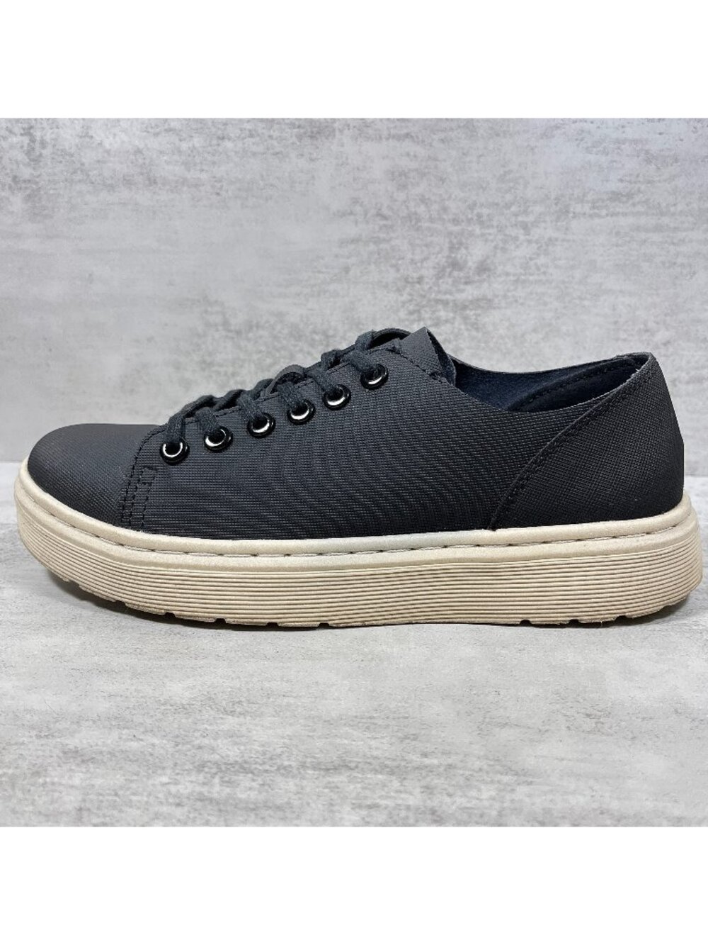 Dr Martens Dante Lace Up Low Top Sneakers - Women's Size 7 - Black